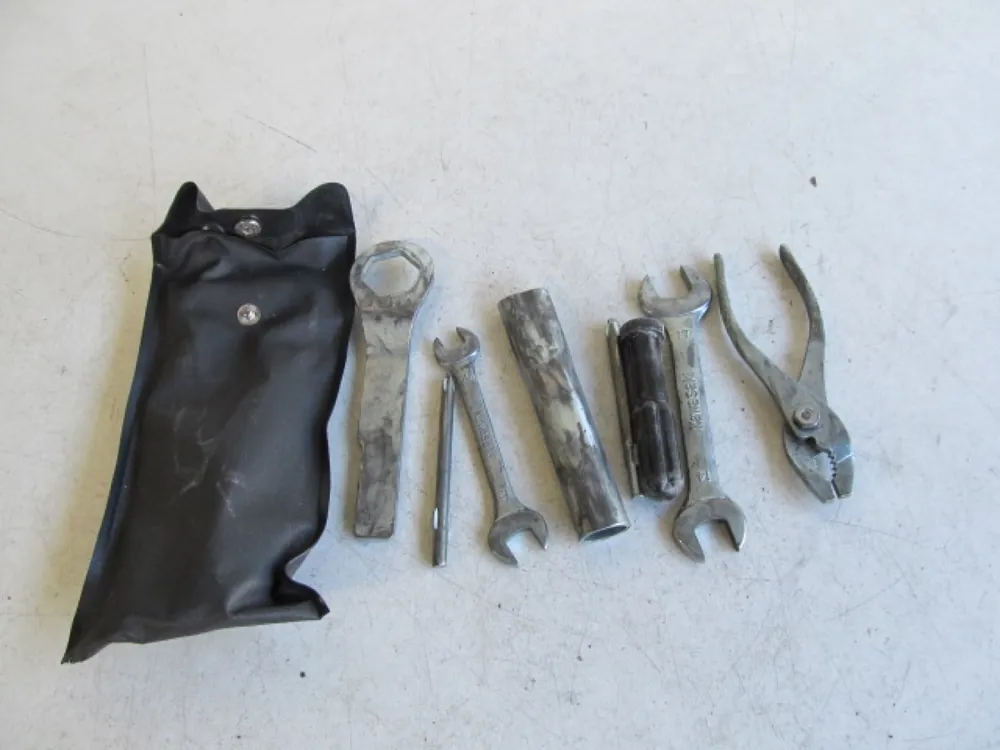 Korting Gereedschap Kawasaki GPZ 600 R (ZX600A)