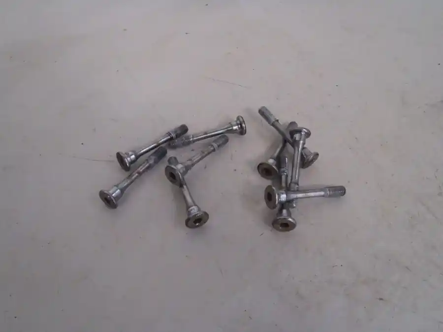 Remschijfbouten Honda VT 700 C (RC19) 1984 import Beperkt Aanbod